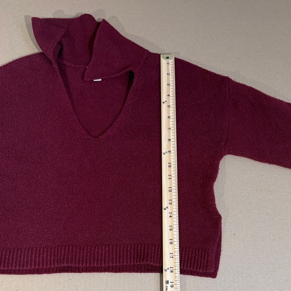 Open Edit Deep Red Burgundy V-Neck Oversized Cropped Sweater Size XS - Picture 5 of 8